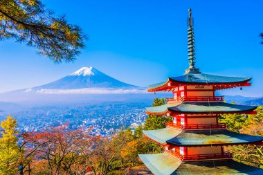 Dağ fuji chureito pagoda akçaağaç ağaç yaprak sonbahar sezonu Yamanashi Japonya çevresinde ile güzel manzara