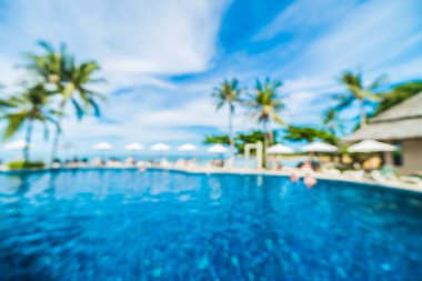 Seyahat ve tatil için güzel otel resort ve yüzme havuzu arka plan bulanıklık