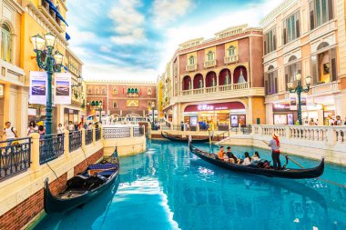 Çin, Makao - 8 Eylül 2018 - güzel lüks Venedik otel resort ve macau City Alışveriş Merkezi ile casio