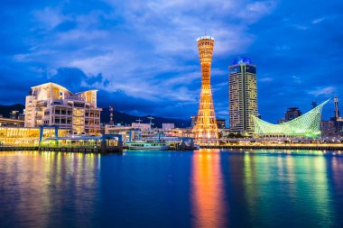 Mimari yapı ve kobe kule şehir manzarası Japonya ile güzel cityscape