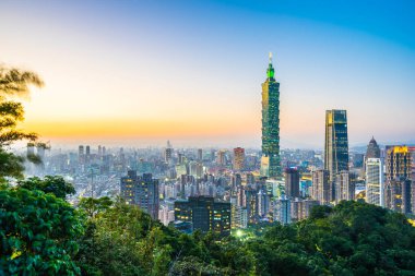 Güzel manzara ve cityscape taipei 101 yapı ve Mimarlık twilight ve gece Tayvan City