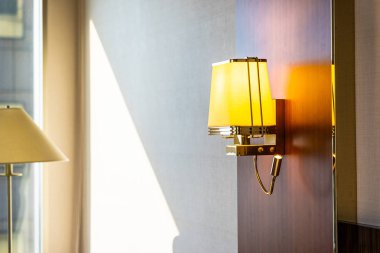 Güzel lüks ışık lamba dekorasyon oda iç duvarda