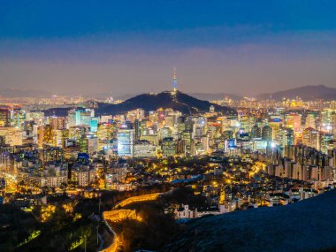 Bina Cityscape Kulesi Seoul City Güney Kore ile güzel mimari