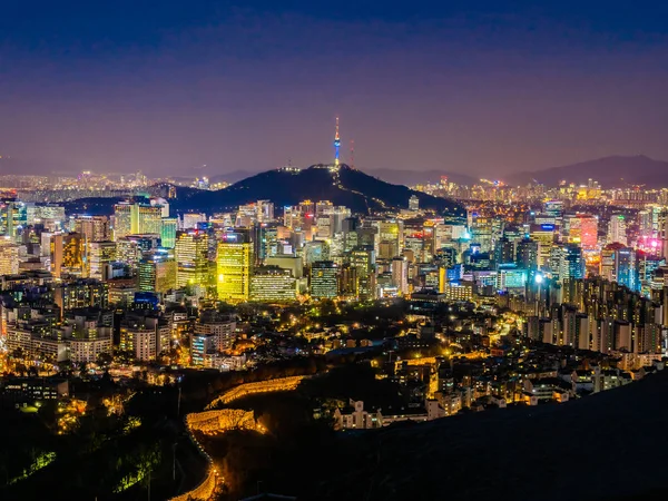 Piękna Architektura Budynek Gród Wieży Mieście Seul Korea Południowa — Zdjęcie stockowe