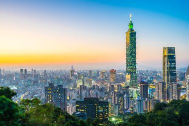 Güzel manzara ve cityscape taipei 101 yapı ve Mimarlık twilight ve gece Tayvan City