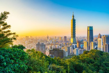 Güzel manzara ve cityscape taipei 101 bina ve günbatımı zaman şehir manzarası Tayvan mimarisinde