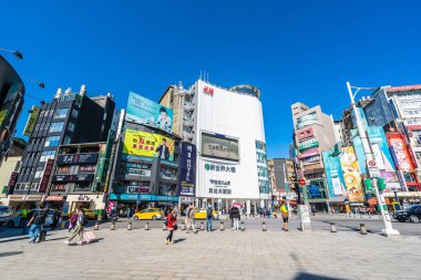 Taipei, Tayvan 30 Kasım 2018: Ximending piyasasıdır alışveriş yeni moda ve yiyecek bir şeyler bulmak için popüler bir yer Taipei