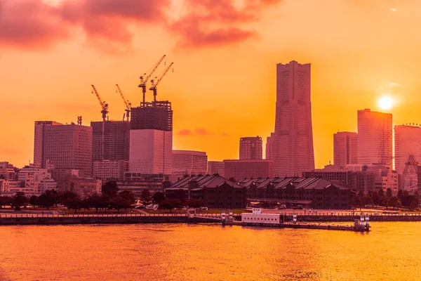 Hermoso Exterior Edificio Arquitectura Ciudad Yokohama Skyline Japón Atardecer —  Fotos de Stock