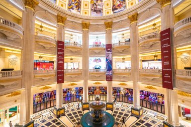 Çin, Makao - 10 Eylül 2018 - güzel lüks otel resort ve Keson Parisian macau City