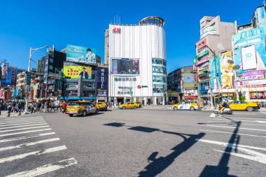 Taipei, Tayvan 30 Kasım 2018: Ximending piyasasıdır alışveriş yeni moda ve yiyecek bir şeyler bulmak için popüler bir yer Taipei