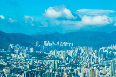 Hong kong şehir manzarası bulut beyaz ve mavi gökyüzü bina güzel mimari