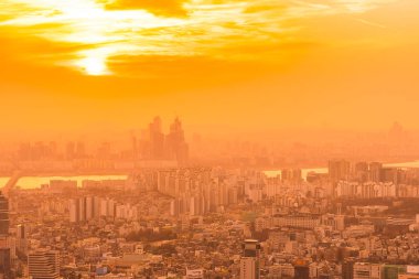 Güzel manzara ve mimari ve günbatımı zaman binada Seoul city Güney Kore ile cityscape