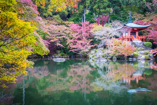 Красивый Храм Дайгодзи Цветными Деревьями Листьями Осенний Сезон Киото Япония — стоковое фото