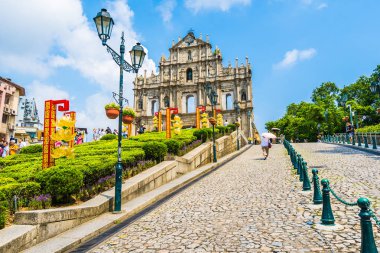 Çin, harabe mavi gökyüzü arka plan ile Makao şehrinin st pual kilise Simgesel Yapı ile bina Macau - 6 Eylül 2018 - güzel eski mimari