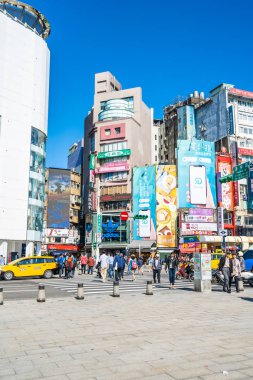 Taipei, Tayvan 30 Kasım 2018: Ximending piyasasıdır alışveriş yeni moda ve yiyecek bir şeyler bulmak için popüler bir yer Taipei