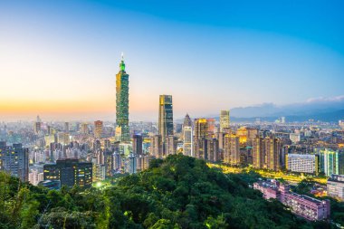 Güzel manzara ve cityscape taipei 101 yapı ve Mimarlık twilight ve gece Tayvan City