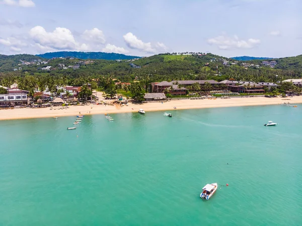 Luftaufnahme Von Schönen Tropischen Strand Und Meer Mit Bäumen Auf — Stockfoto