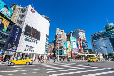 Taipei, Tayvan 30 Kasım 2018: Ximending piyasasıdır alışveriş yeni moda ve yiyecek bir şeyler bulmak için popüler bir yer Taipei