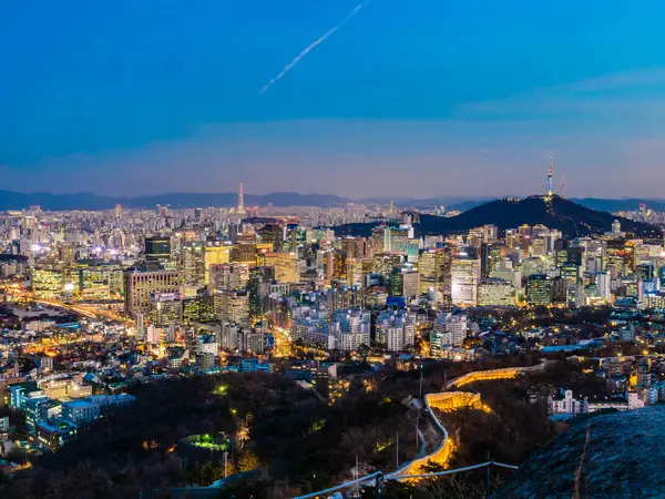 한국에에서 타워를 — 스톡 사진