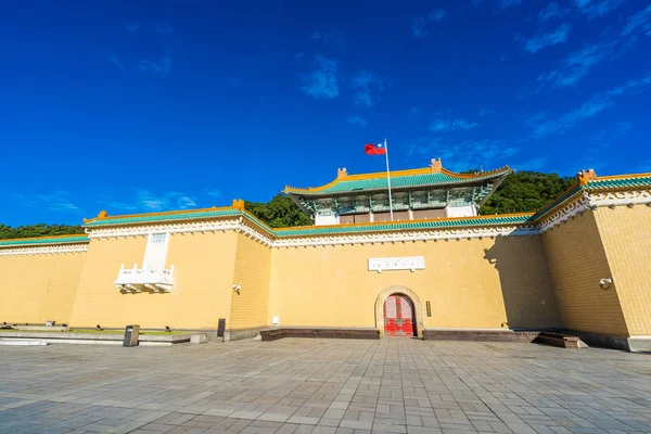 Beautiful architecture building exterior of landmark of taipei national palace museum for travel in taiwan