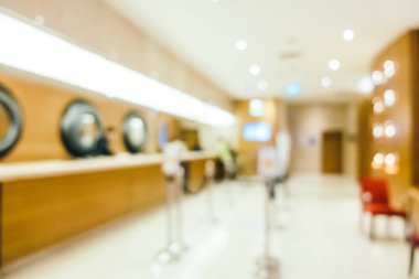 Özet olarak, arka plan için soyut bulanık ve odaksız otel ve lobi iç mekanı