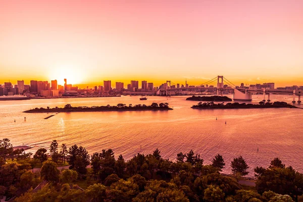 Prachtige Architectuur Cityscape Van Stad Tokio Met Regenboog Brug Gebouw — Stockfoto