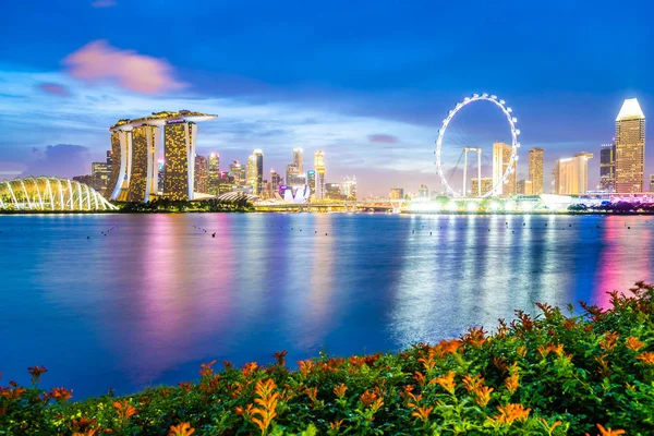 Krásná Architektura Budova Mrakodrap Marina Bay Singapuru City Okolí Twilight — Stock fotografie