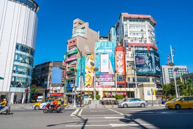 Taipei, Tayvan 30 Kasım 2018: Ximending piyasasıdır alışveriş yeni moda ve yiyecek bir şeyler bulmak için popüler bir yer Taipei