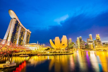 Gökdelen marina defne Singapur City çevresinde bina güzel mimari