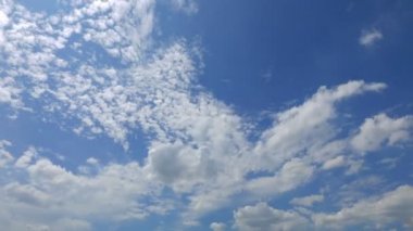 hareketli bulutlar ile güzel gökyüzü görüntüleri, zaman atlamalı