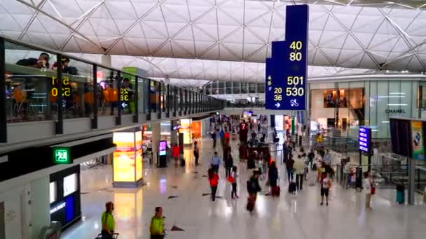 Secuencias Lapso Tiempo Personas Caminando Terminal Del Aeropuerto — Vídeos de Stock