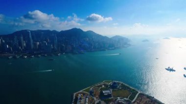 Güzel dalgalı denizin sakin görüntüleri.