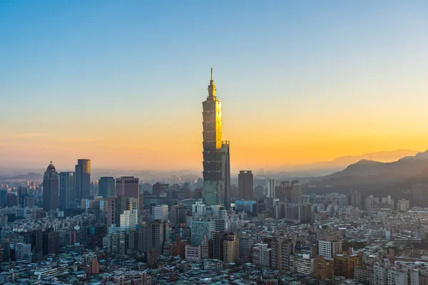 Hermosa Arquitectura Edificio Taipei Horizonte Ciudad Atardecer Taiwán — Foto de Stock
