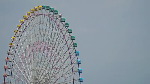 Szenische Aufnahmen Von Riesenrad Vergnügungspark — Stockvideo