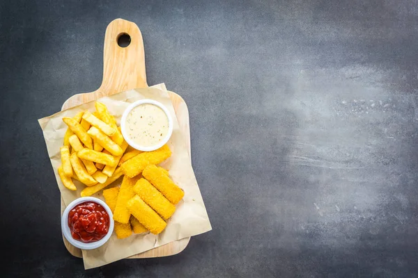 Fish Finger French Fries Chips Tomato Ketchup Mayonnaise Sauce Wooden — Stock Photo, Image