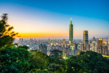 Güzel manzara ve cityscape taipei 101 yapı ve Mimarlık twilight ve gece Tayvan City