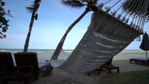 Ruhige Aufnahmen Von Wunderschönem Welligem Meer Bei Sonnenuntergang — Stockvideo
