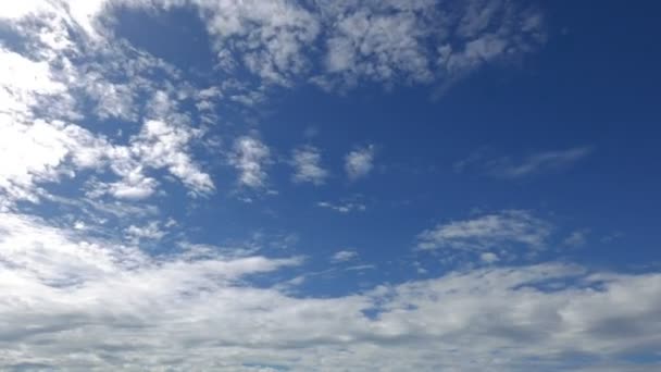 Hareketli Bulutlar Ile Güzel Gökyüzü Görüntüleri Zaman Atlamalı — Stok video