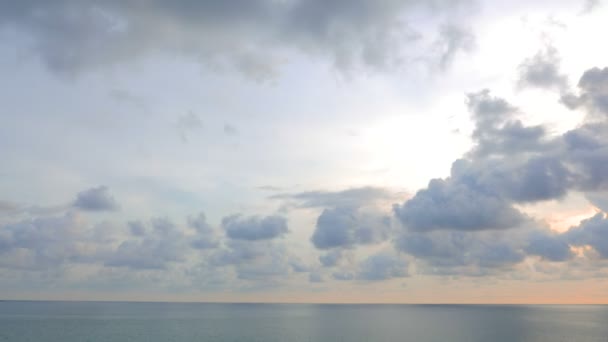 ภาพท ยบสงบของทะเลคล สวยงาม — วีดีโอสต็อก