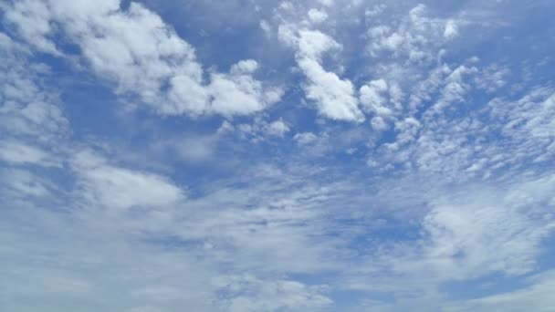 Hareketli Bulutlar Ile Güzel Gökyüzü Görüntüleri Zaman Atlamalı — Stok video