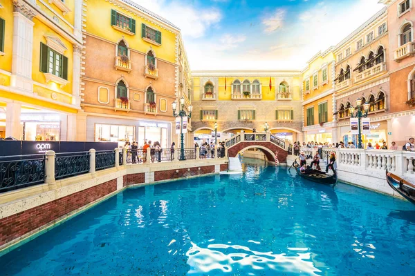 Китай, Макао - 8 сентября 2018 года - Прекрасный роскошный венецианский отель и казино с торговым центром в городе Макао Стоковое Фото