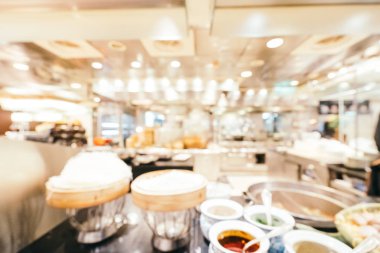 Kahvaltı büfesi hotel iç restoranda yemek için arka plan bulanıklık