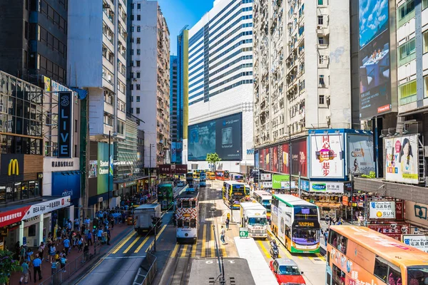 Hongkong Čína Září 2018 Krásnou Architekturu Budova Spoustou Lidí Dopravy — Stock fotografie