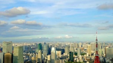 Modern megalopolis Asya şehrinin manzaralı görüntüleri