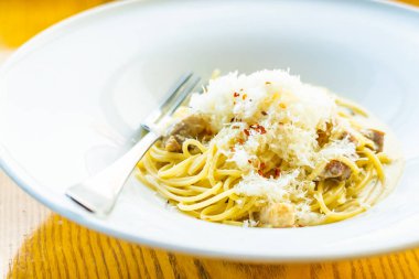 spagetti carbonara