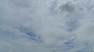 hareketli bulutlar ile güzel gökyüzü görüntüleri, zaman atlamalı