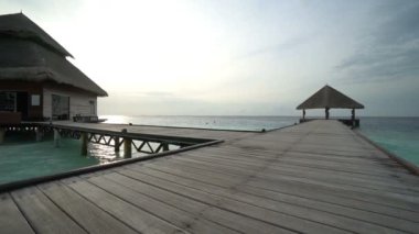 Güzel dalgalı denizin sakin görüntüleri.