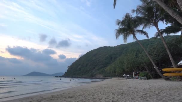 Imágenes Tranquilas Hermoso Mar Ondulado Puesta Del Sol — Vídeos de Stock