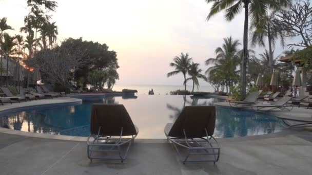 Szenische Aufnahmen Vom Schwimmbad Resort — Stockvideo