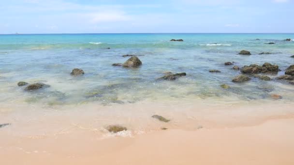 Imágenes Tranquilas Hermoso Mar Ondulado — Vídeo de stock